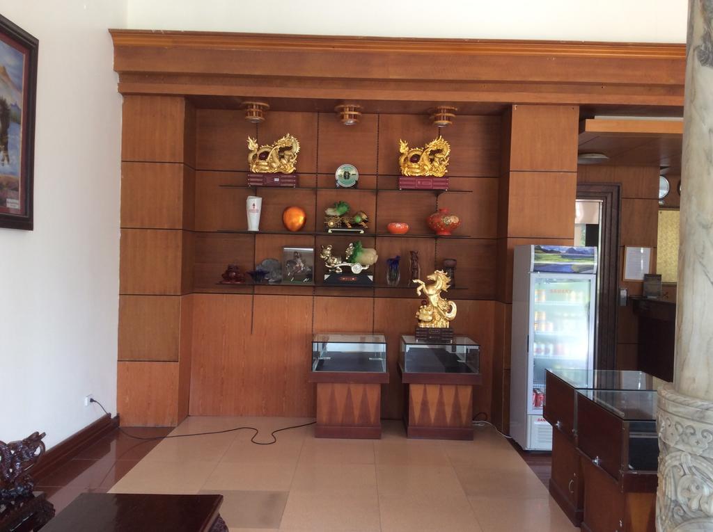 הלונג Ngoc Mai Hotel מראה חיצוני תמונה