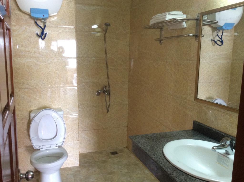 הלונג Ngoc Mai Hotel חדר תמונה