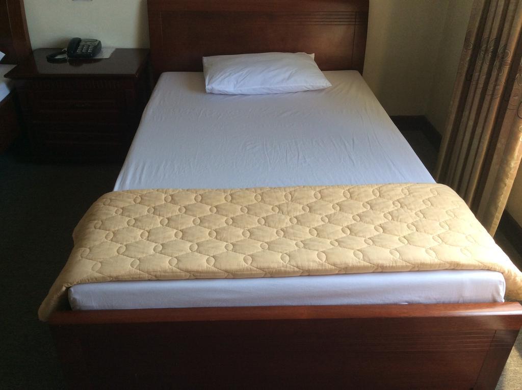 הלונג Ngoc Mai Hotel חדר תמונה